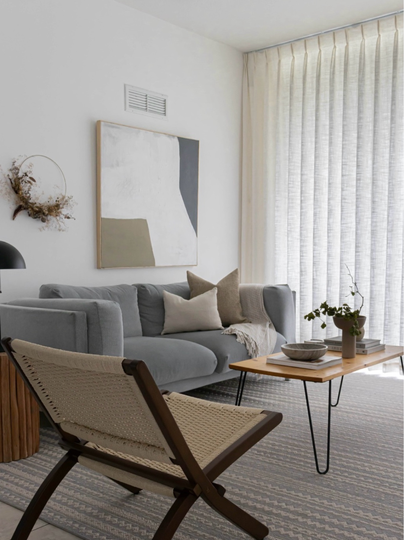 Living room curtains and motorized curtain track 

#LTKHome #LTKStyleTip