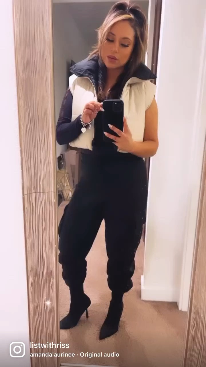 Comfy vibes meet a touch of glam. Girls’ night out in style that feels as good as it looks! 💃✨ #ComfyDressyNights #GirlsNightOut #ComfyAndChic #DressyComfort #SquadGlam #NightOutStyle #FashionFeels #ComfyDressyVibes #GNOGlam

#LTKfindsunder100 #LTKstyletip #LTKbeauty