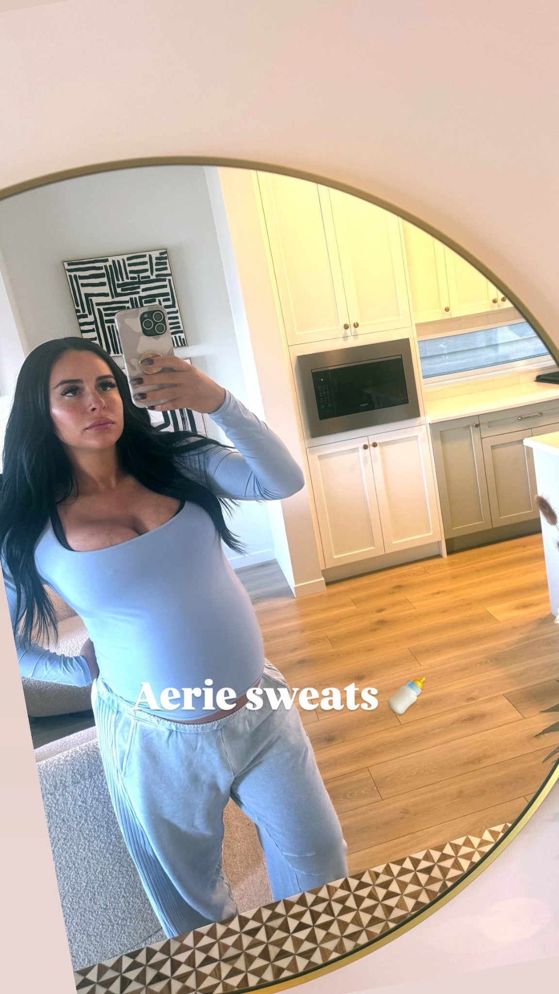 Sweat set 💙

All about comfort these days ✨

Great for pregnancy or postpartum or just a fall/winter day 

#LTKcanada #LTKmaternity #LTKfall