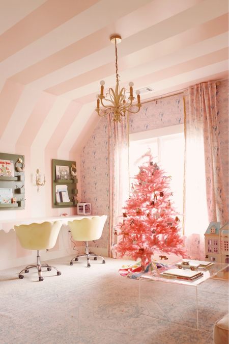 Pink trees are so pretty! I love decking this one out in animal ornaments!✨💕🎄

#LTKHoliday #LTKSeasonal #LTKhome
