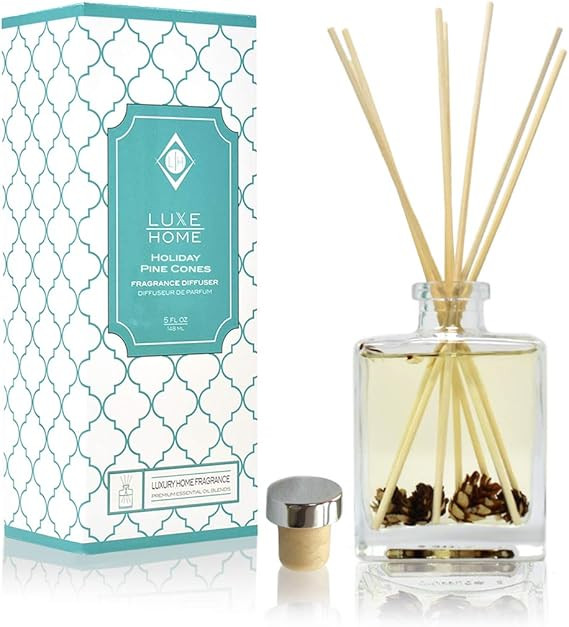 LUXE Home Holiday Pine Cones Reed Diffuser Oil Set | A Winter Scent of Fresh Pine, Cinnamon Stick... | Amazon (US)