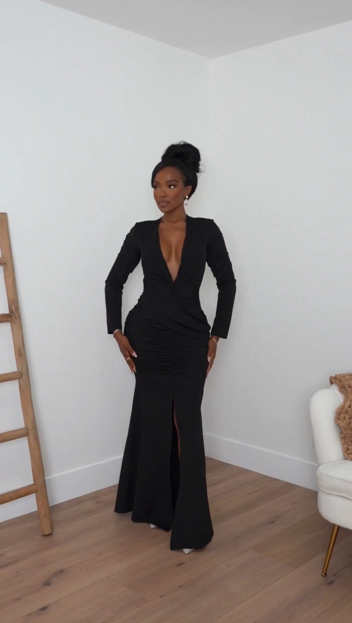 A powerful all-black statement — this deep-V ruched gown is sculpted to perfection. The structured shoulders, cinched waist, and front slit create a sleek, confident silhouette that feels timeless and striking.

Perfect for holiday galas, winter weddings, and formal evening events.

📏 Sizing: Dress (Small)
📏 Measurements: 5’4” · 138 lbs · 34D · 27” waist · 40” hips

black evening gown, ruched formal dress, elegant all-black look, winter gala outfit, timeless black dress styling

✨ Everything linked below for easy shopping

Follow me on Instagram and YouTube @kirasfashionfinds

#LTKootd #LTKHoliday #LTKPetite