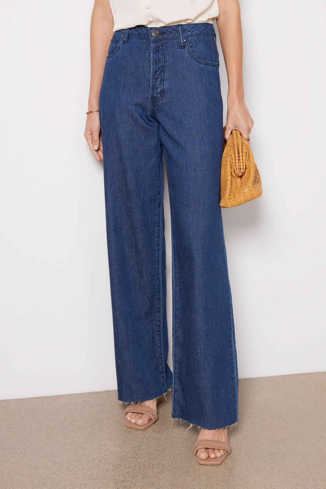 Maggie High Rise Wide Leg Jean | Evereve