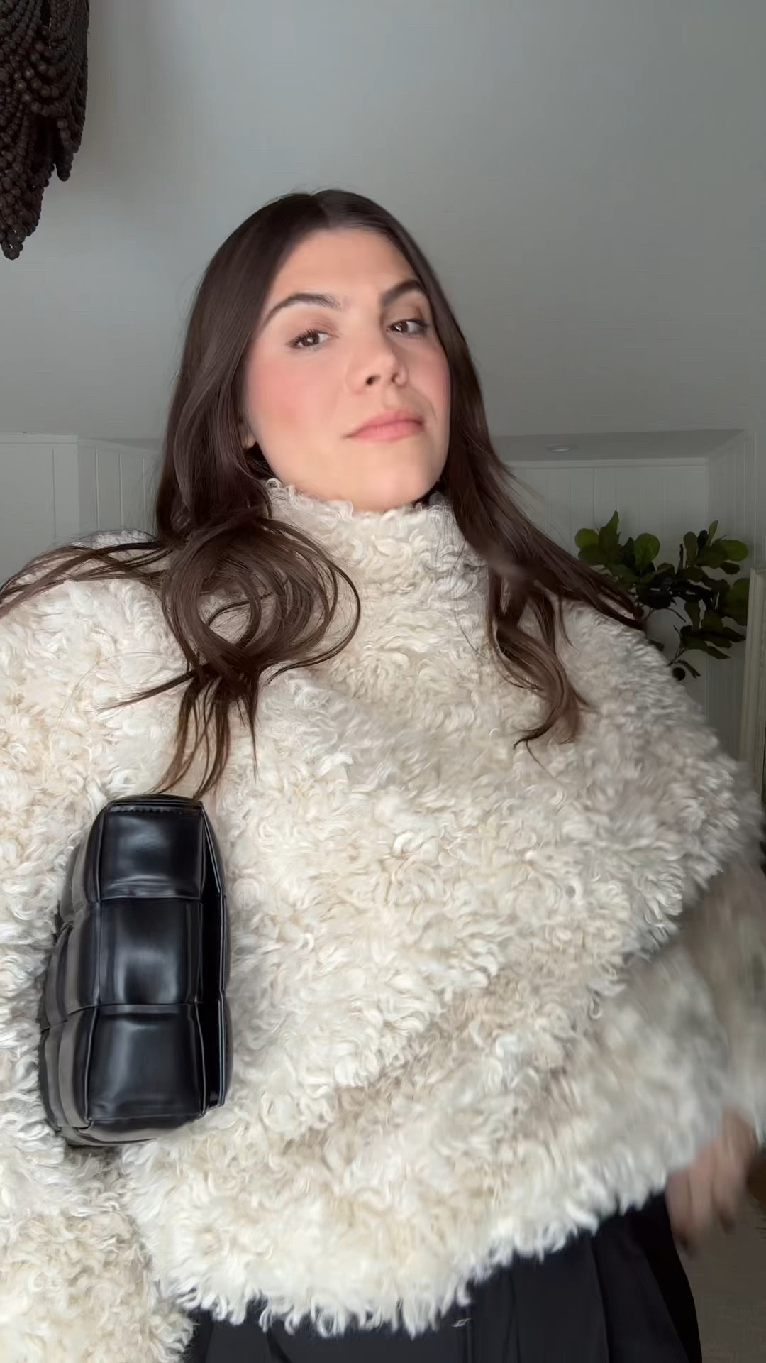 https://www.tiktok.com/t/ZP8YXM78y/

#LTKMostLoved #LTKSeasonal