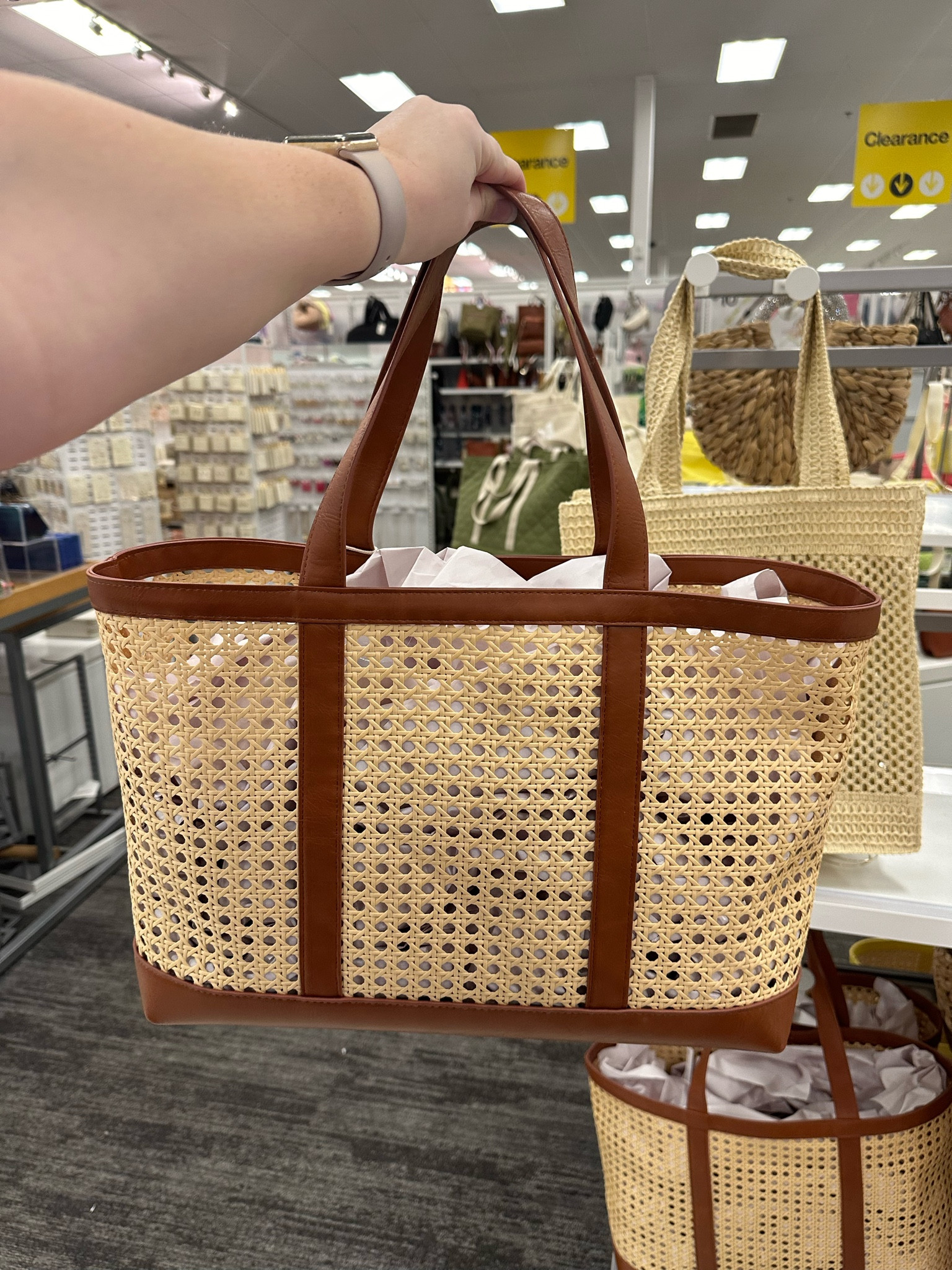 Must have for spring & summer!!

Only $35! 🎯🎯🎯



#LTKfindsunder50 #LTKtravel #LTKstyletip