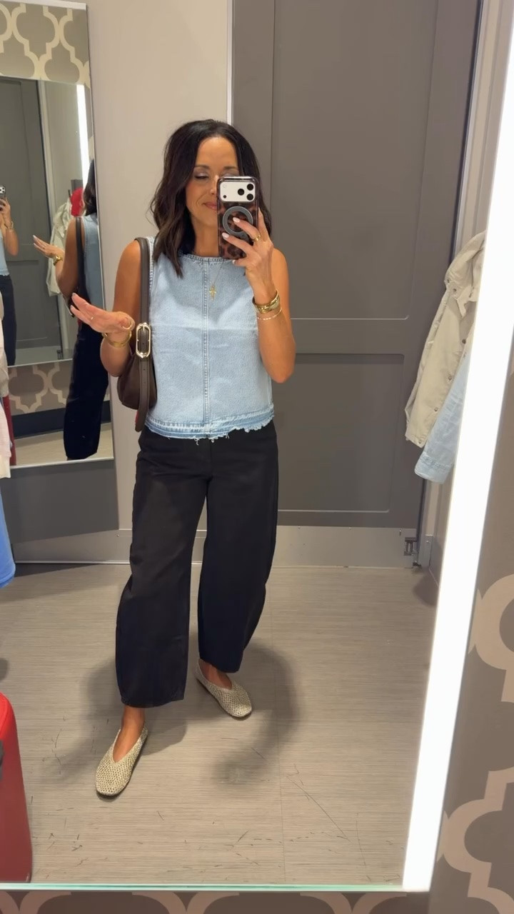 Target doing the Madewell look for less 🤎👏🏻 this denim top is SO good and looks way more expensive than it is!

@Target 
Size 2

#WalmartFinds #WalmartFashion #WalmartStyle #WalmartFind #MadewellVibes #LookForLess #AffordableFashion #FallFashion #FallStyle #LTKCreator #LTKFashion

#LTKootd #LTKPetite