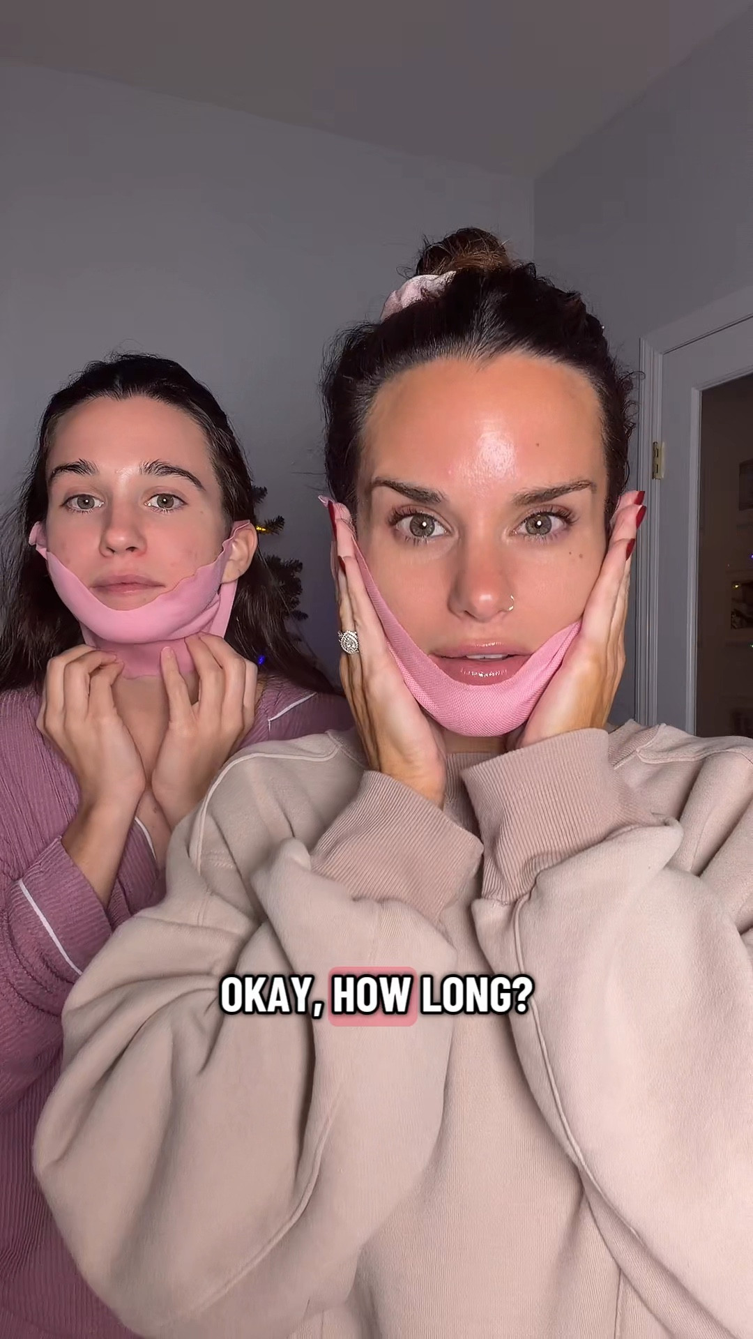 Doing what we can to reverse age! 😂✨ This V-Lifting Gel Mask is next level—cooling, depuffing, and instantly snatching the jawline. Double chin? Turkey neck? Not today. Korean skincare stays winning 💆‍♀️💗

#TayBeckerBeauty #TayBecker
#koreanskincare #vliftingmask #charlestonbeauty #momstylevibes #reellife #skincarethatworks

#LTKselfcare #LTKdayinmylife #LTKGiftGuide