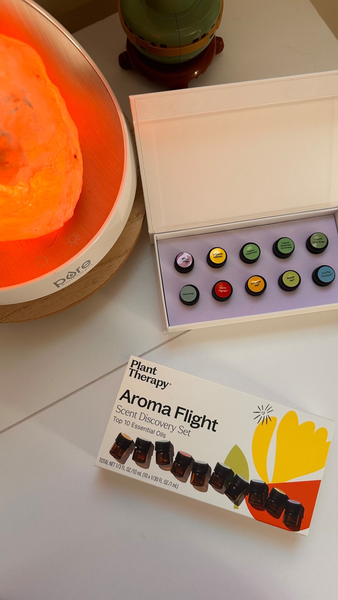 ✨ 10 powerhouse oils in one set? Yes please! 🌿 The Plant Therapy Flight Discovery Set is packed with must-have singles + blends for natural wellness, cleaning, immune support & more.

Here’s what’s inside:
💜 Lavender – calm + sleep
🍋 Lemon – fresh + uplifting
🌱 Peppermint – energy + focus
🌿 Rosemary – hair + clarity
🧼 Tea Tree – skin + purifying
🫧 Deodorizing Blend – freshens everything
🛡 Germ Fighter – immune season MVP
💪 Immune Aid – daily wellness support
🌬 Respir Aid – clear breathing support
👶 Sniffle Stopper – kid-safe respiratory blend

Which oil do you reach for the most?👇

#planttherapy #essentialoils #naturalwellness #aromatherapy #toxinfreehome #flightdiscoveryset

#LTKHome