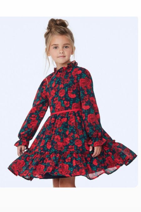I don’t have a girl but IF I DID! these holiday dresses are to die for!!!! 20% off right now and perfect for Christmas and holiday photo shoots 

#LTKkids #LTKHolidaySale #LTKsalealert