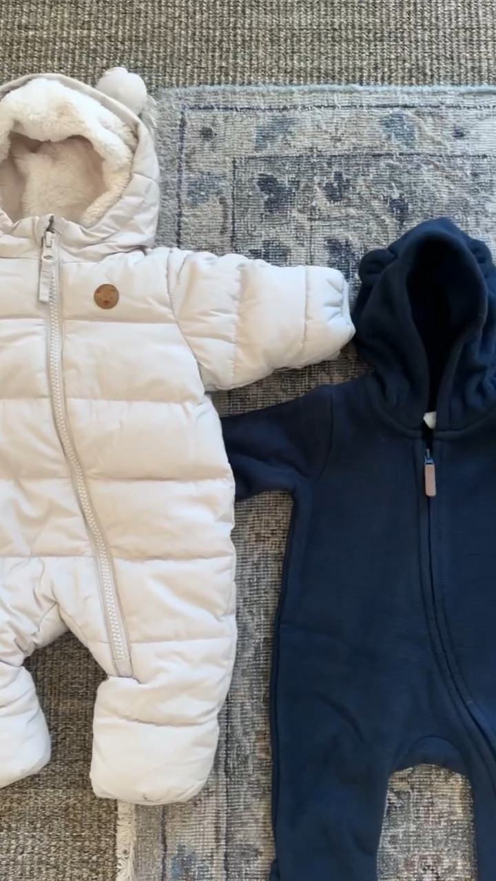 Baby winter onesies✨🤍❄️ got these from H&M and super affordable🙌🏽

H&M, onesie, layers, coat, warm clothes for baby, hooded onesie, H&M, newborn clothes, infant clothes, winter fashion for baby, Grace White, A Southern Drawl 

#LTKBump #LTKBaby #LTKKids