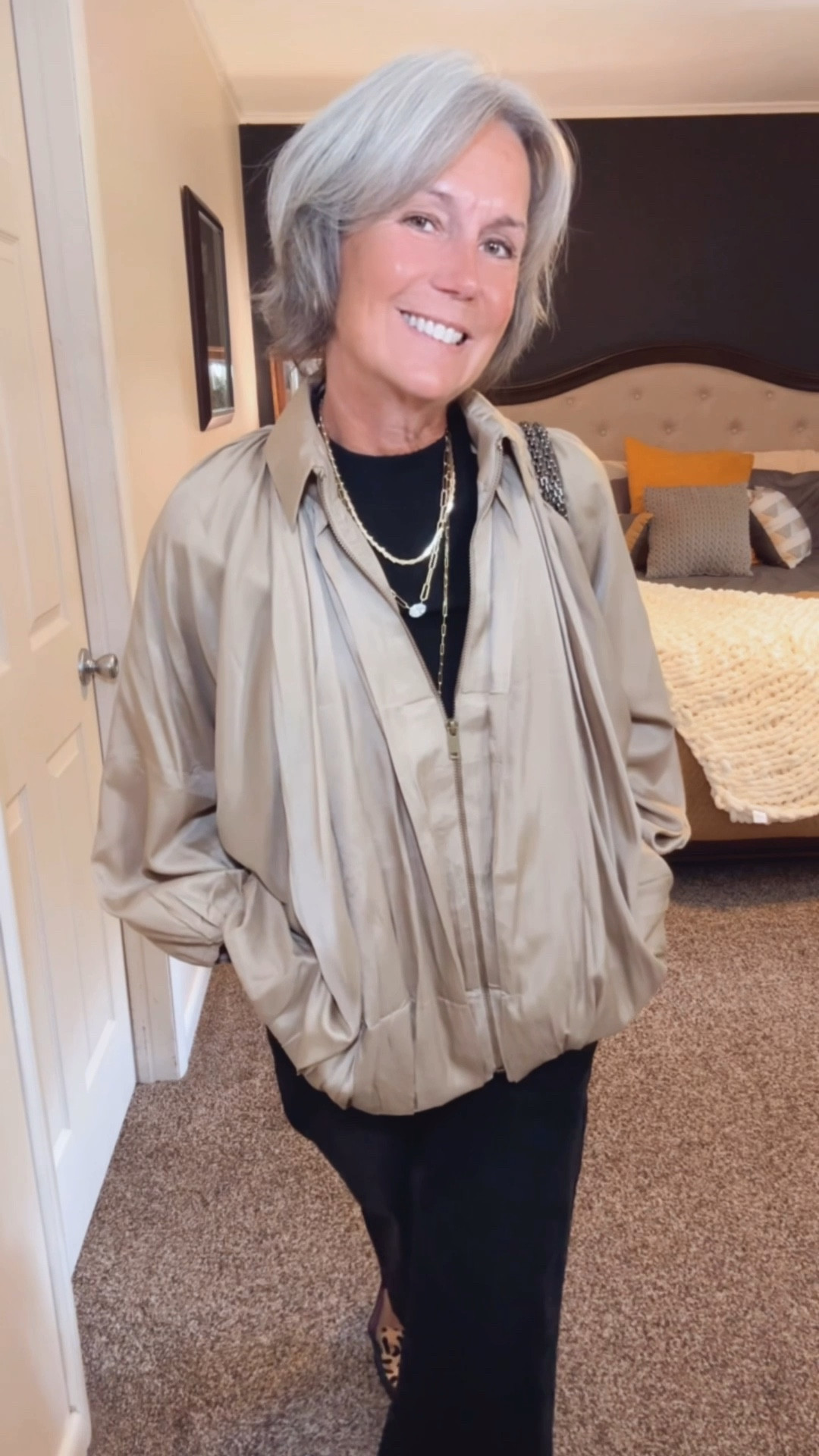 The layer you need this fall. 🍁
This lightweight zippered jacket is a fall favorite. Such a statement with it’s dramatic draping. 
Wear it to work, church, dinner or brunch. It’s so versatile and unique looking. 



#LTKSeasonal #LTKStyleTip #LTKOver40