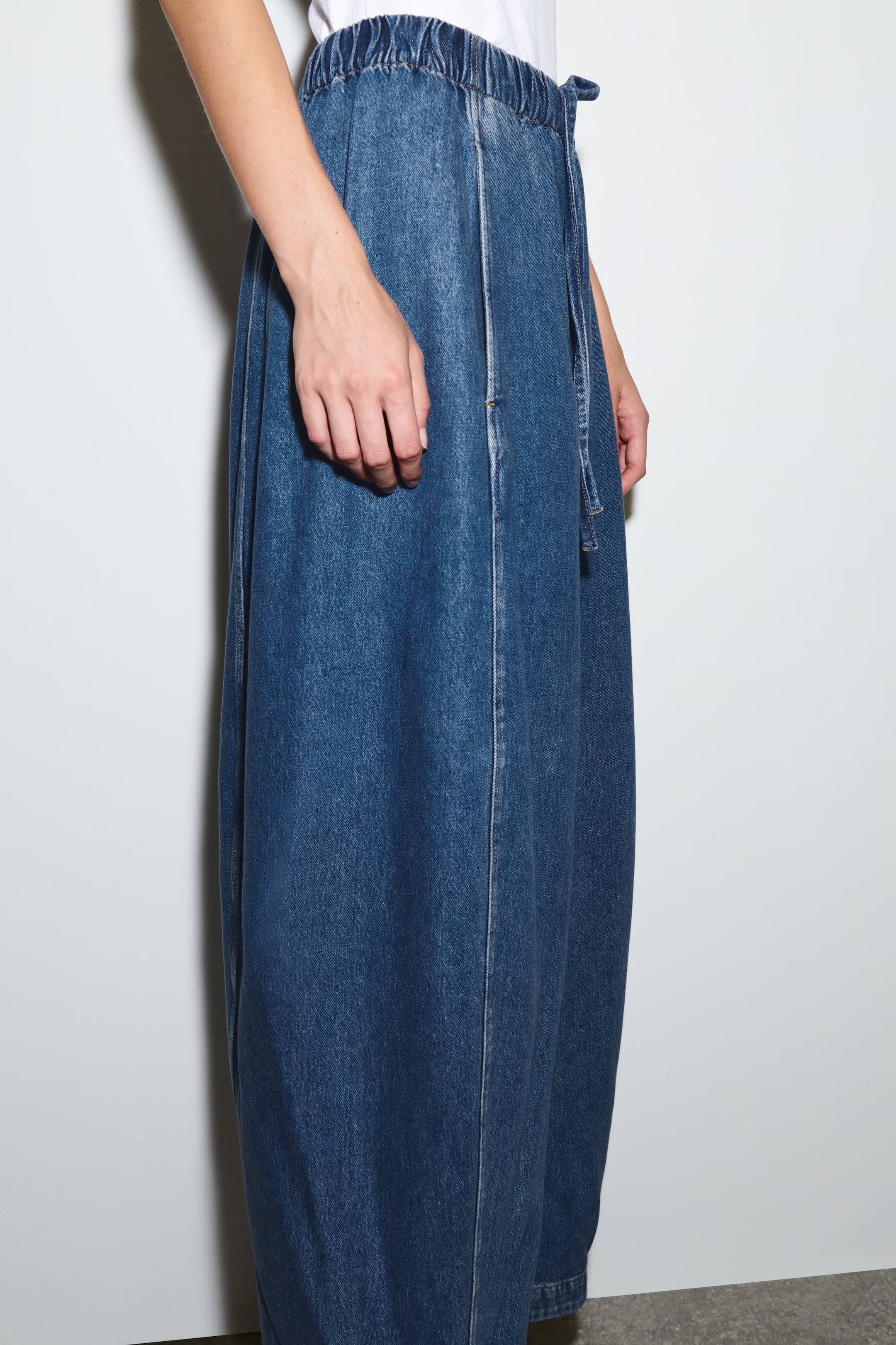 BARREL-LEG DENIM DRAWSTRING TROUSERS - BLUE | COS | COS UK
