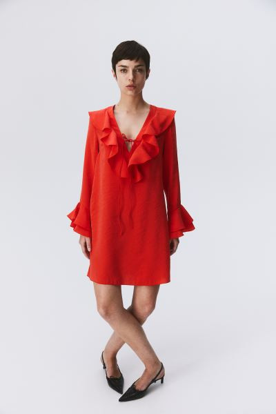 Robe volantée - Noir - FEMME | H&M FR | H&M (FR, IT, ES, PT, BE)