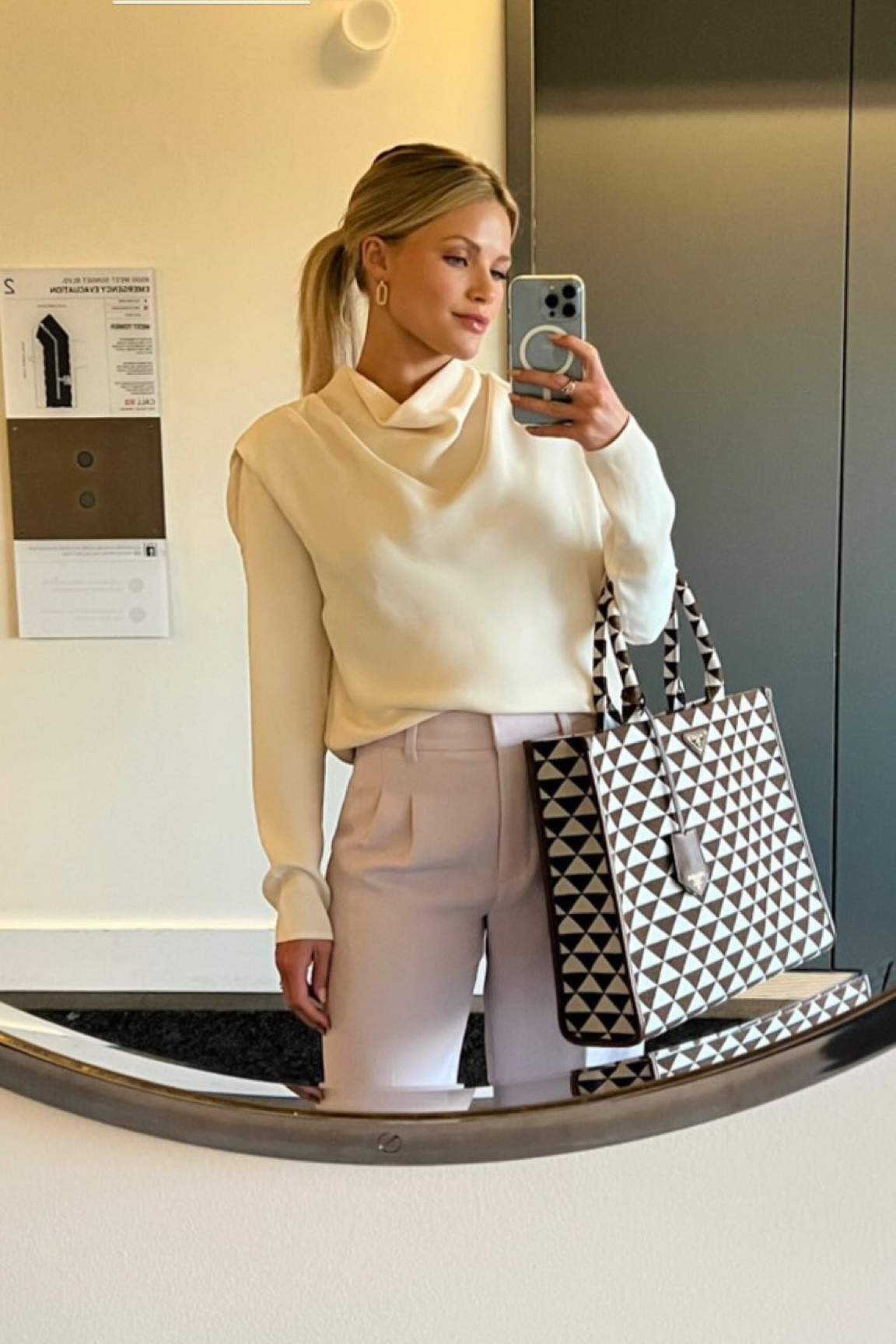 Styling trousers is one of my favorite things to do when i’m headed out to a girls dinner. Abercrombie has some gorgeous colors on sale right now for the #LTKSale. I linked a few of my favorites! 

ltk sale l sale l sale picks l trousers l fall style l fall inspo

#LTKsalealert #LTKSale