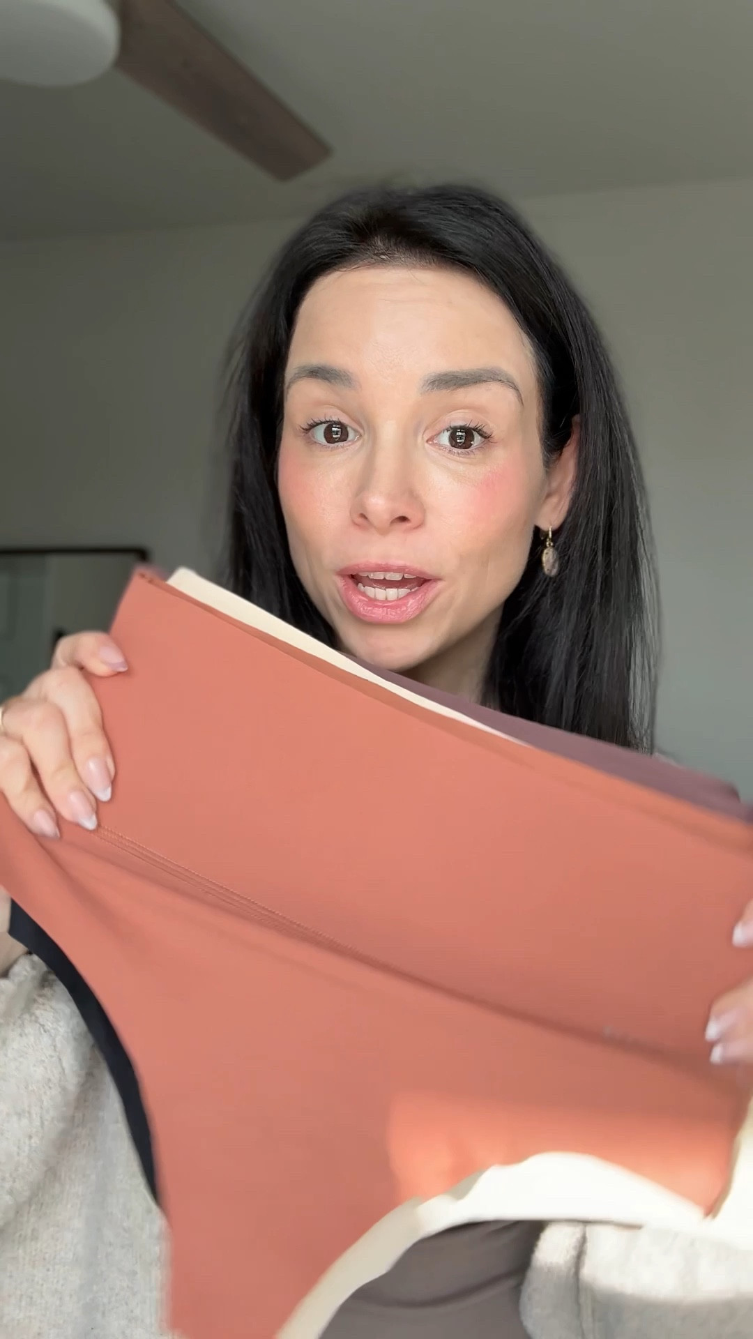 Tummy control thongs!!

#LTKmomlife