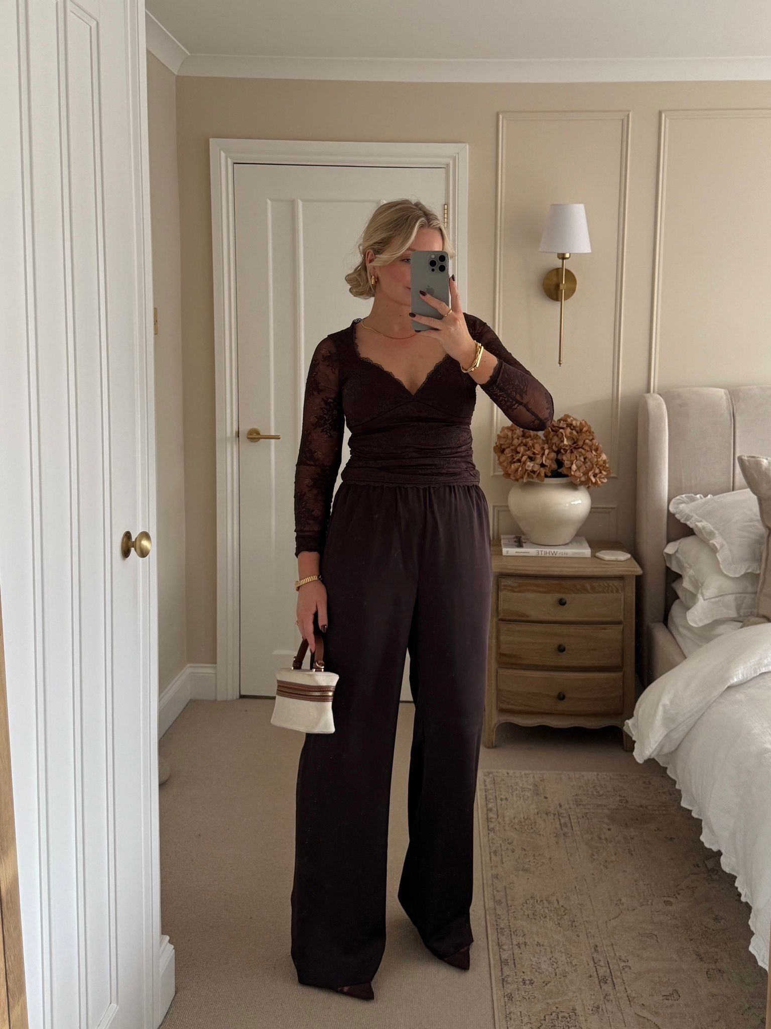 Abercrombie & fitch autumn winter dark brown evening outfit idea - brown lace bra free top (size small) & dark coffee satin trousers (size small)

30% off everything at @abercrombie AND code AFLAURA for additional 15% off from 24th Nov - 1st Dec! 

#LTKstyletip #LTKuk #LTKautumn