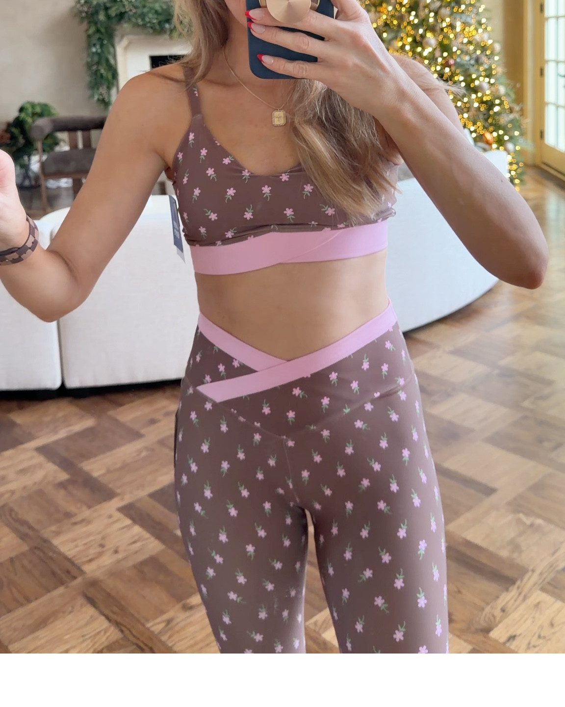 This ADORABLE workout set just got even better… matching Sherpa yes please! 

#LTKActive #LTKgrwm #LTKFindsUnder100