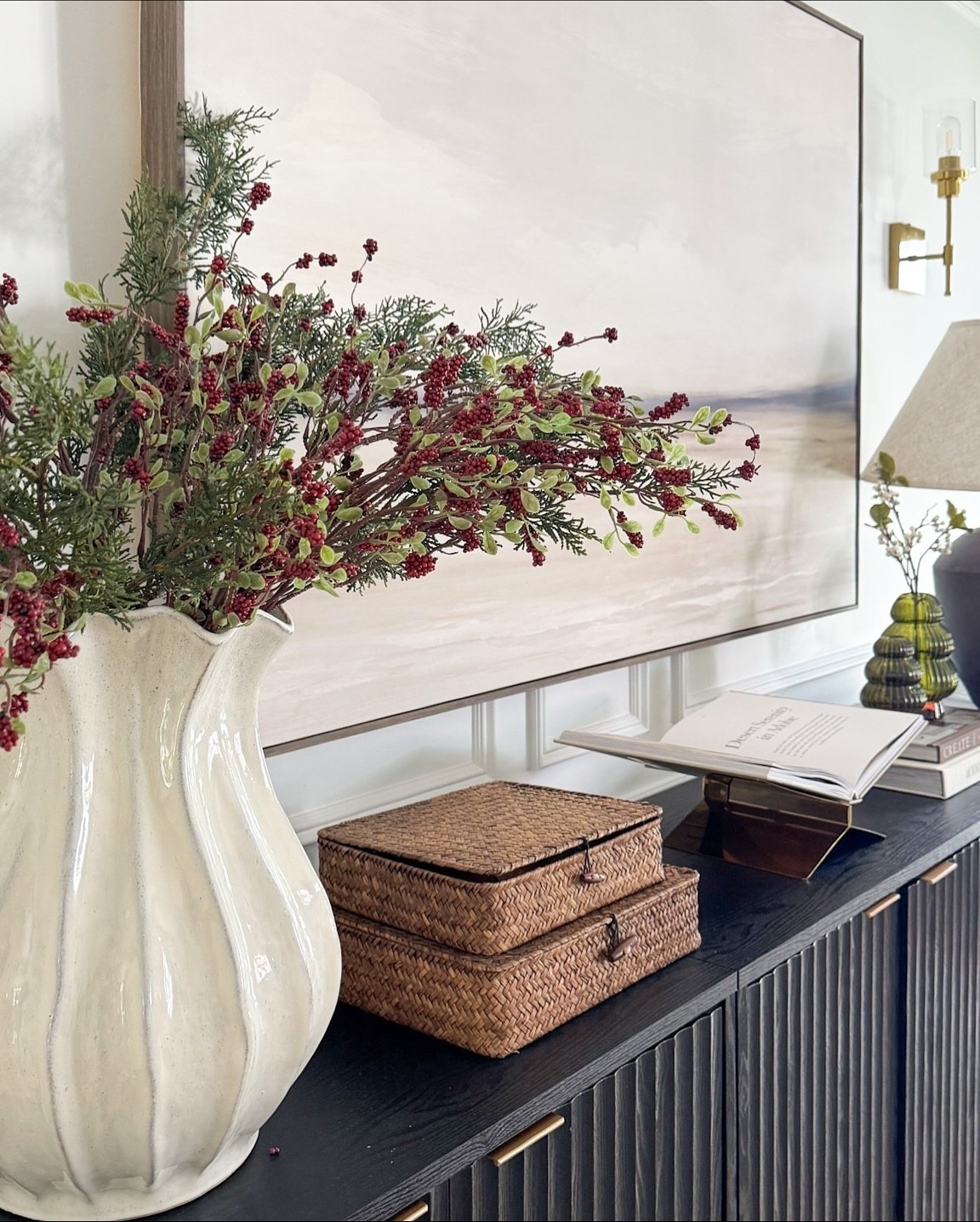 Here’s your weekly roundup faves ✨🤍
I’ve slowly started bringing in a few holiday touches around our home — starting with our entryway! These new Target holiday stems are so beautiful, and I can’t wait to style them throughout the house. However, I’m still soaking in all the cozy fall touches too, keeping things simple, classic, and cozy… and I’m looking forward to bringing a classic holiday touch soon that still feels like me. ✨🌲

▫️If you see anything you love, comment “SUNDAY” for links 🫶

#modernorganichome #neutralholidaydecor #targetfinds #holidayinspo #entrywaydecor #falldecor