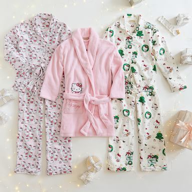 Hello Kitty® Christmas Loose Fit Organic Pajama Set | Pottery Barn Teen