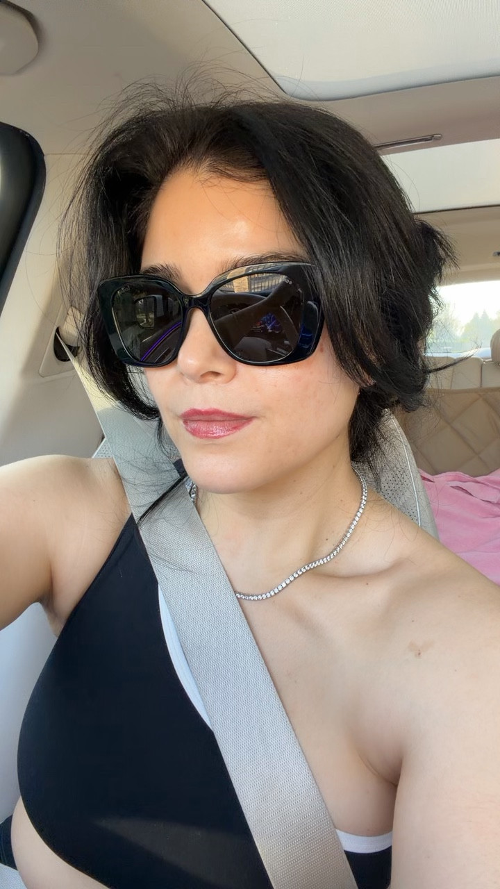 Found my new favorite lip combo for the gym! 

￼rhode peptide lip 
Sacheu lip liner 

#LTKselfcare #LTKgrwm #LTKBeauty