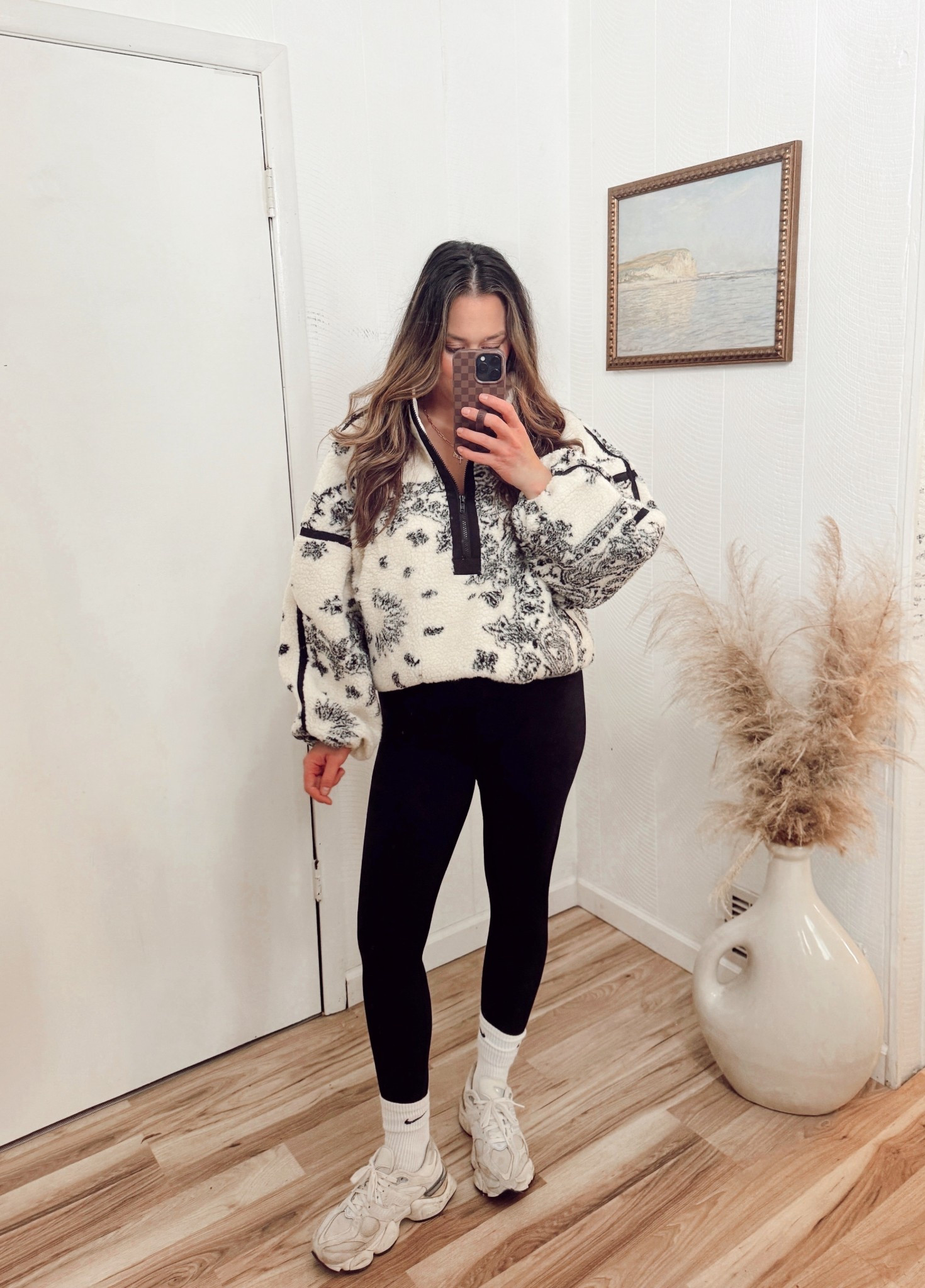 Cute and comfy casual winter outfit! Use code ASHLEYBEARY40 for 40% off Vicis entire site! 

Sherpa pullover 

#LTKSaleAlert #LTKHoliday #LTKootd