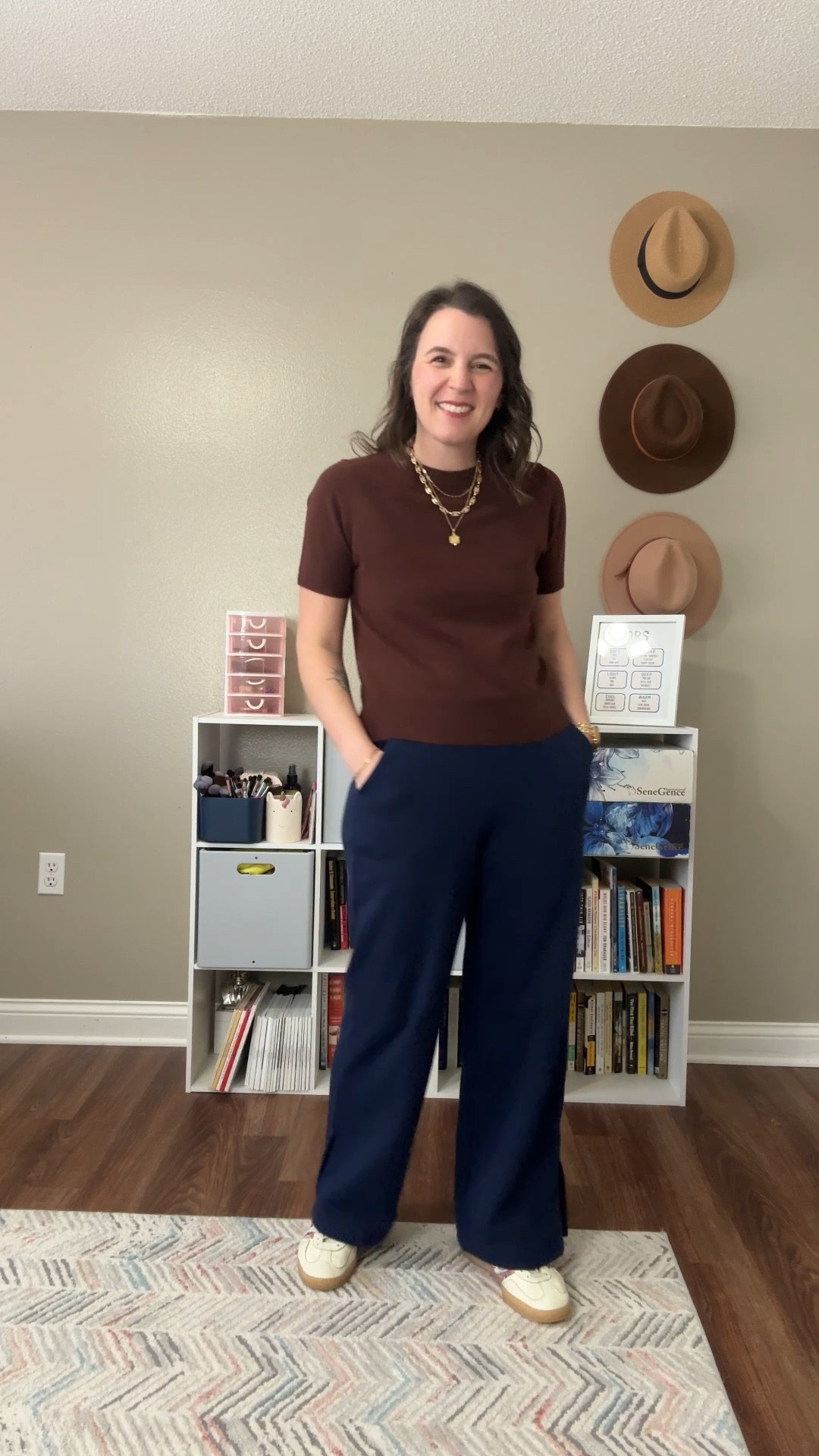 Lounge set bottoms and this short sleeve brown sweater make a chic outfit. 

Top: medium 
Bottoms: smalle