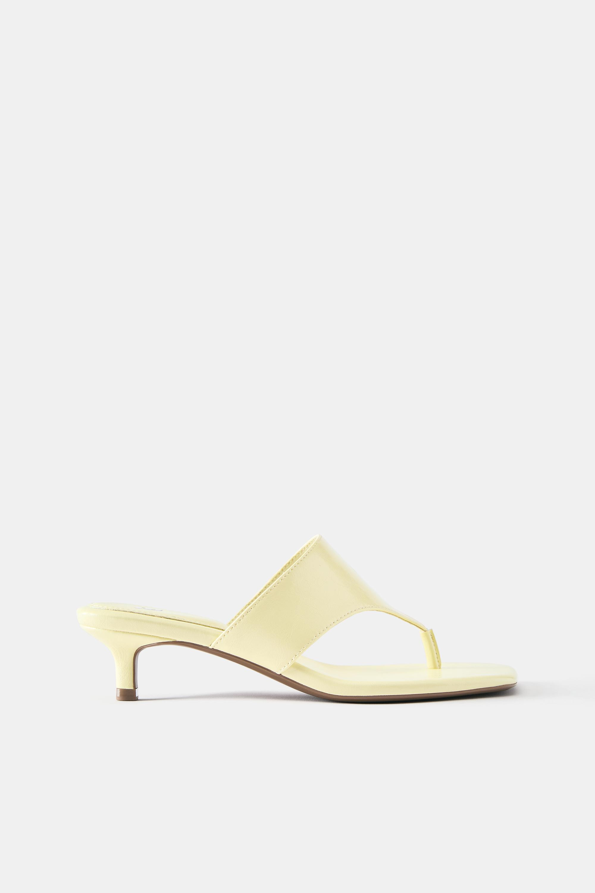 Strappy heeled sandals | Pull&Bear United Kingdom | PULL and BEAR UK