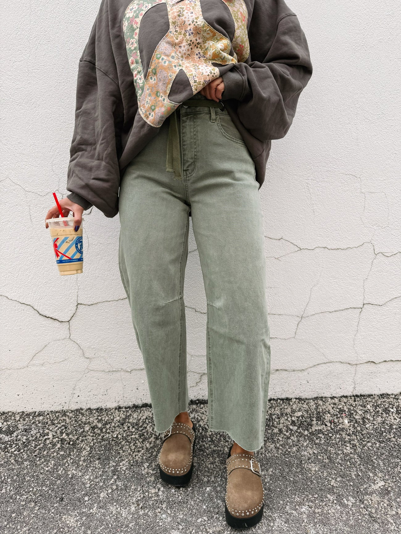 vervet | oh so olive barrel jeans | Etta+East