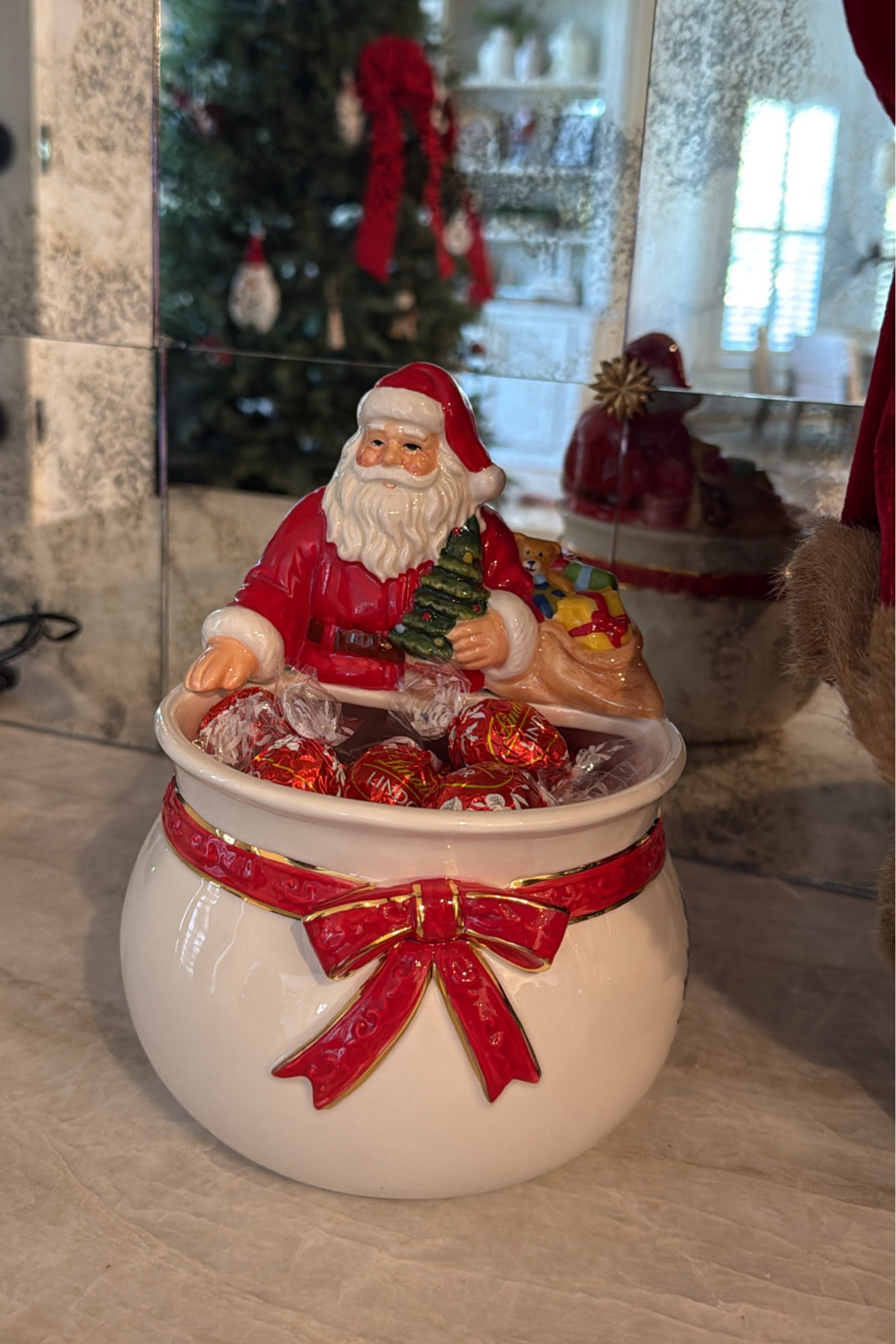 Literally obsessed with this Spode Santa candy dish! 

#LTKHoliday #LTKSeasonal