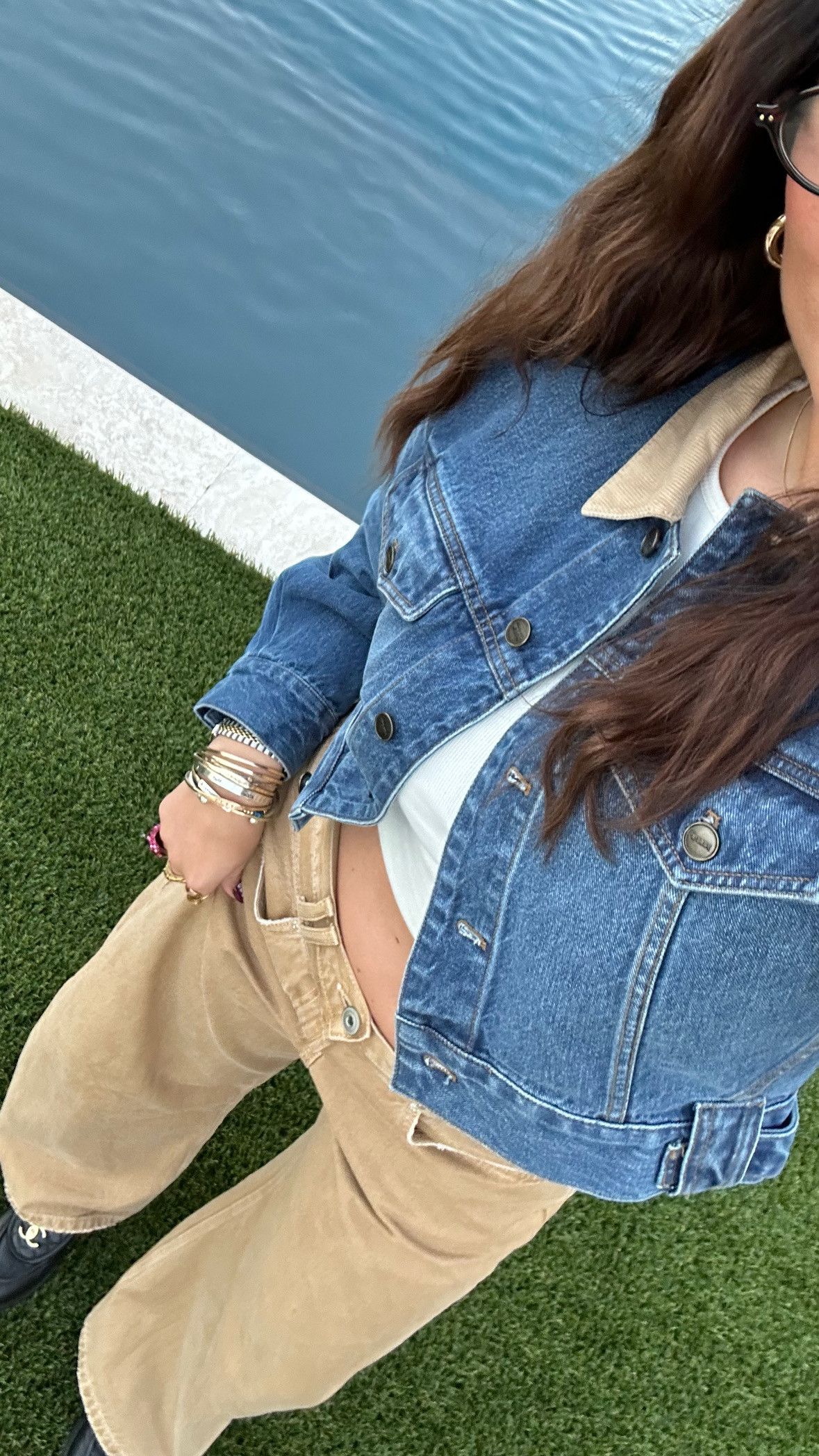 Best denim jacket ever runs slightly big I got a size 6  

 #LTKSaleAlert #LTKFindsUnder100 #LTKStyleTip