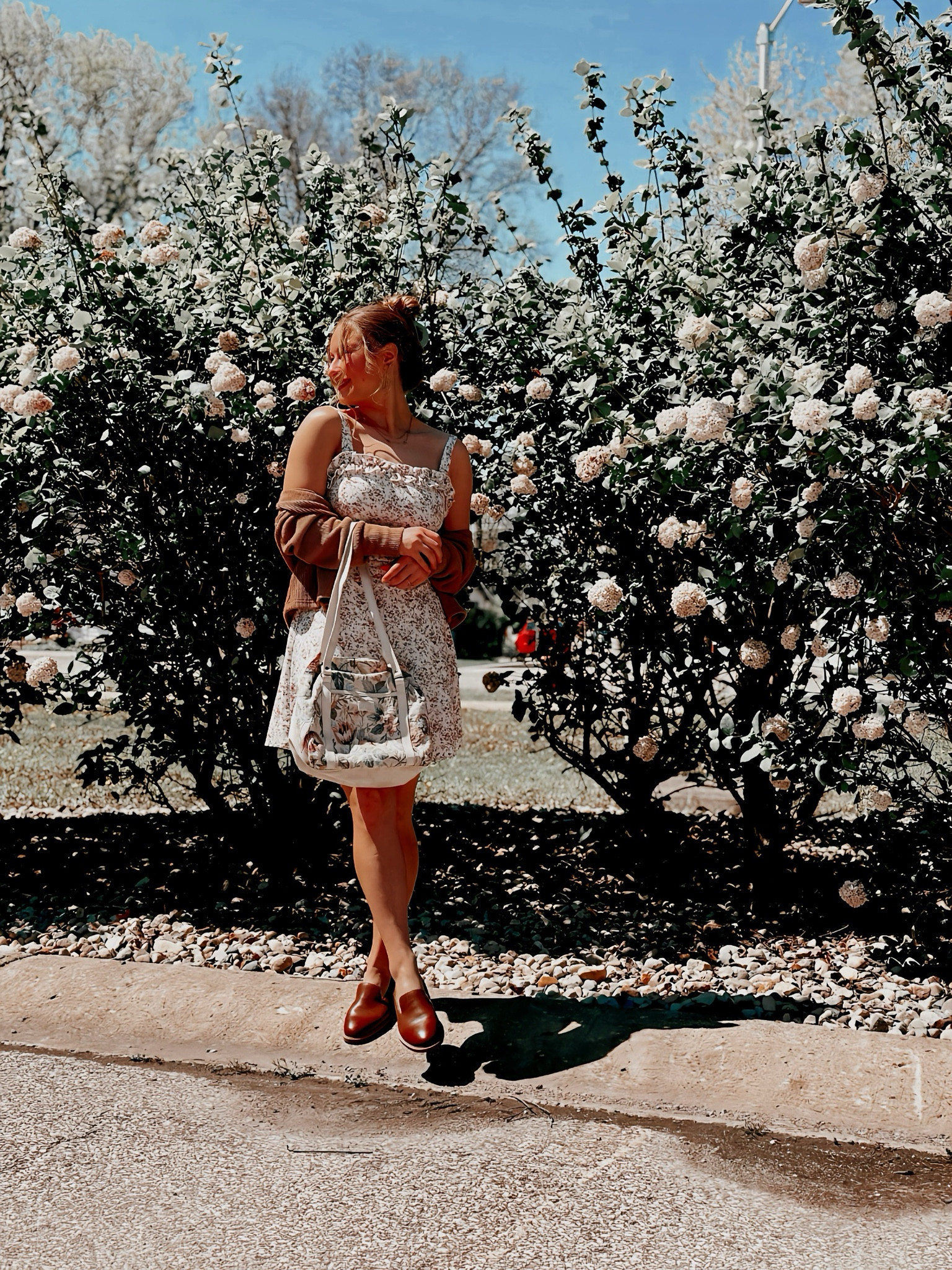 Spring has Sprung 🦢🌷🧺


#LTKfindsunder50 #LTKstyletip #LTKover40