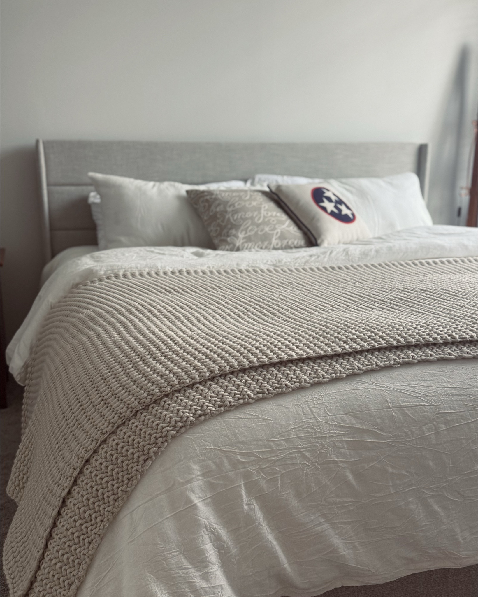 ☁️SLEEP ON A CLOUD ☁️

The most perfect bed.

#LTKFamily #LTKHome #LTKSummerEdit