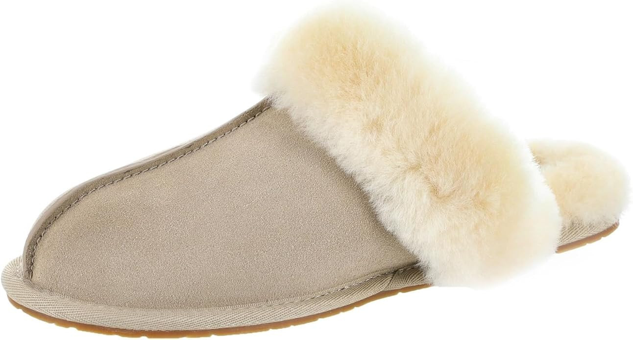 UGG Women's Scuffette II Slipper | Amazon (US)
