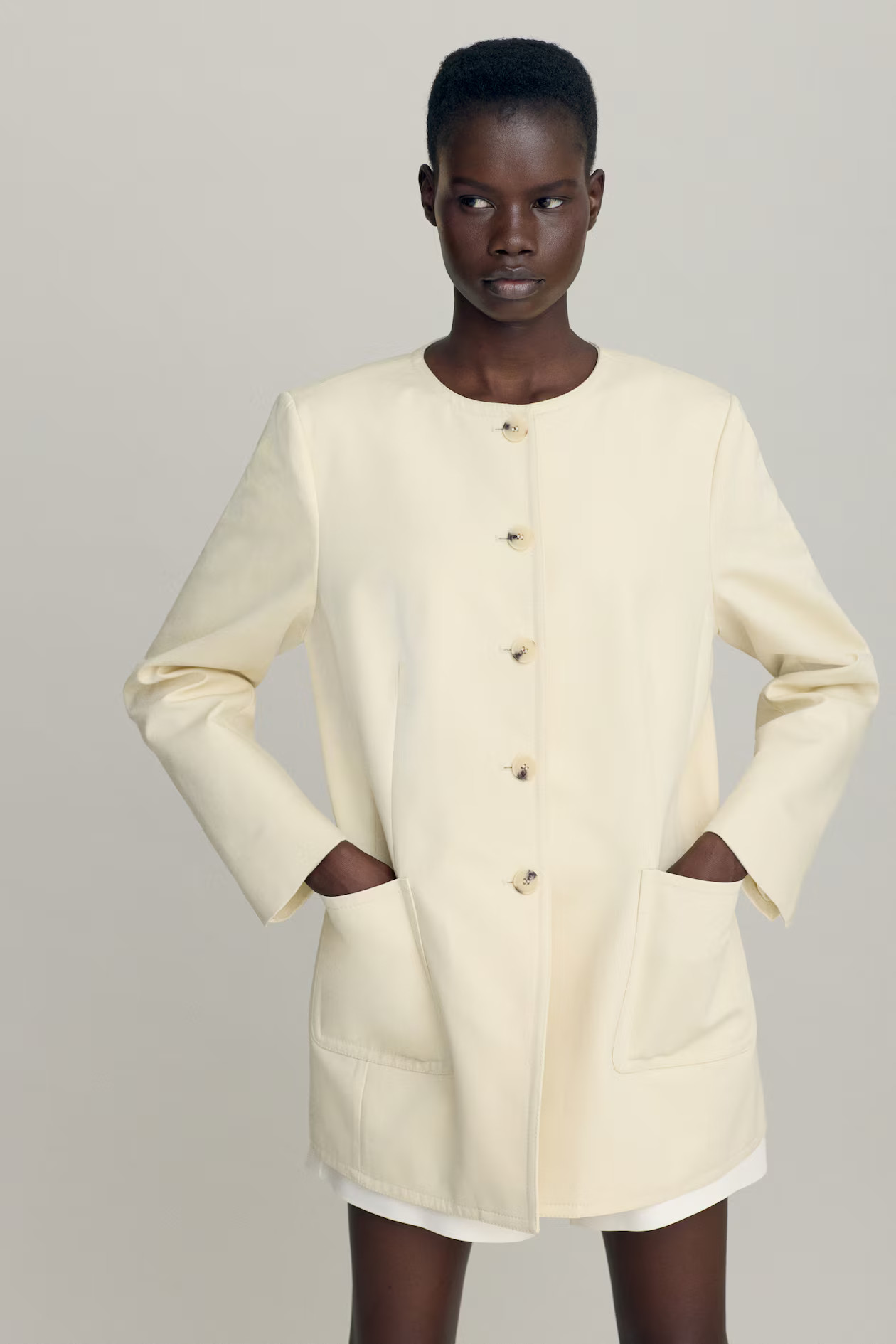 Fitted jacket - Light beige - Ladies | H&M GB | H&M (UK, MY, IN, SG, PH, TW, HK)