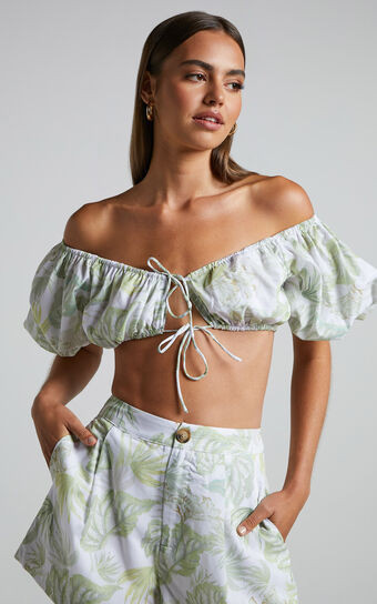 Jorina Cropped Puff Sleeve Top in Tropical Palm | Showpo (US, UK & Europe)