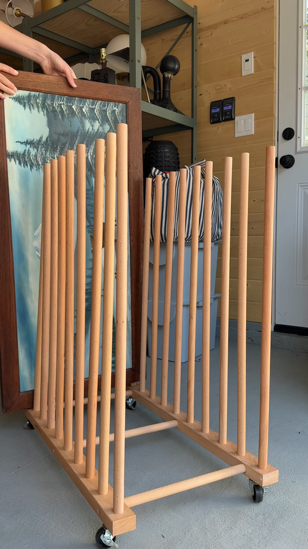 This rolling art rack is sooo awesome.
