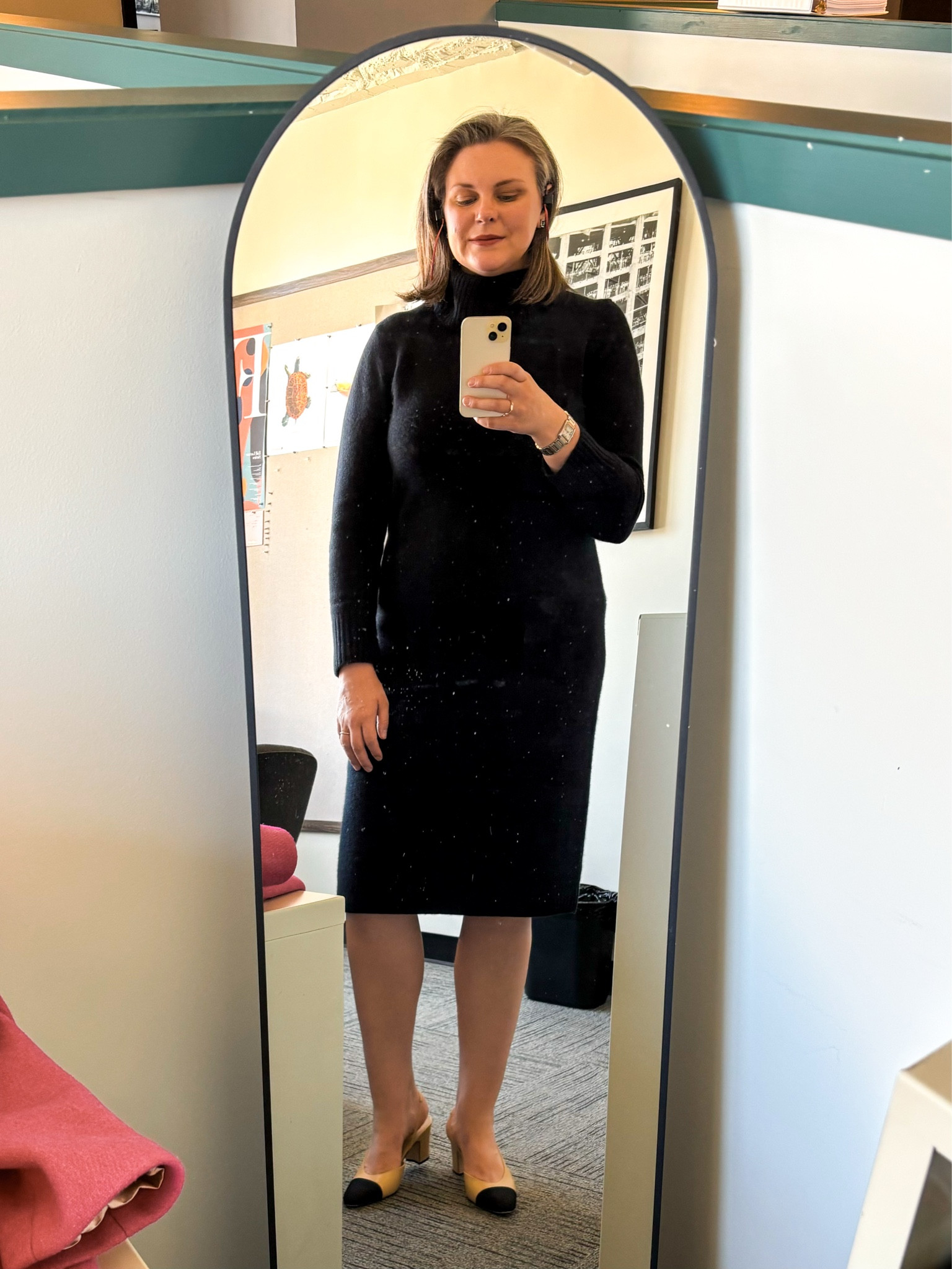 What I wore to work today 📈🗂️

#LTKWorkwear #LTKOver40 #LTKMidsize