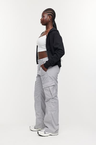 Curvy Fit Cotton Cargo Pants | H&M (US + CA)