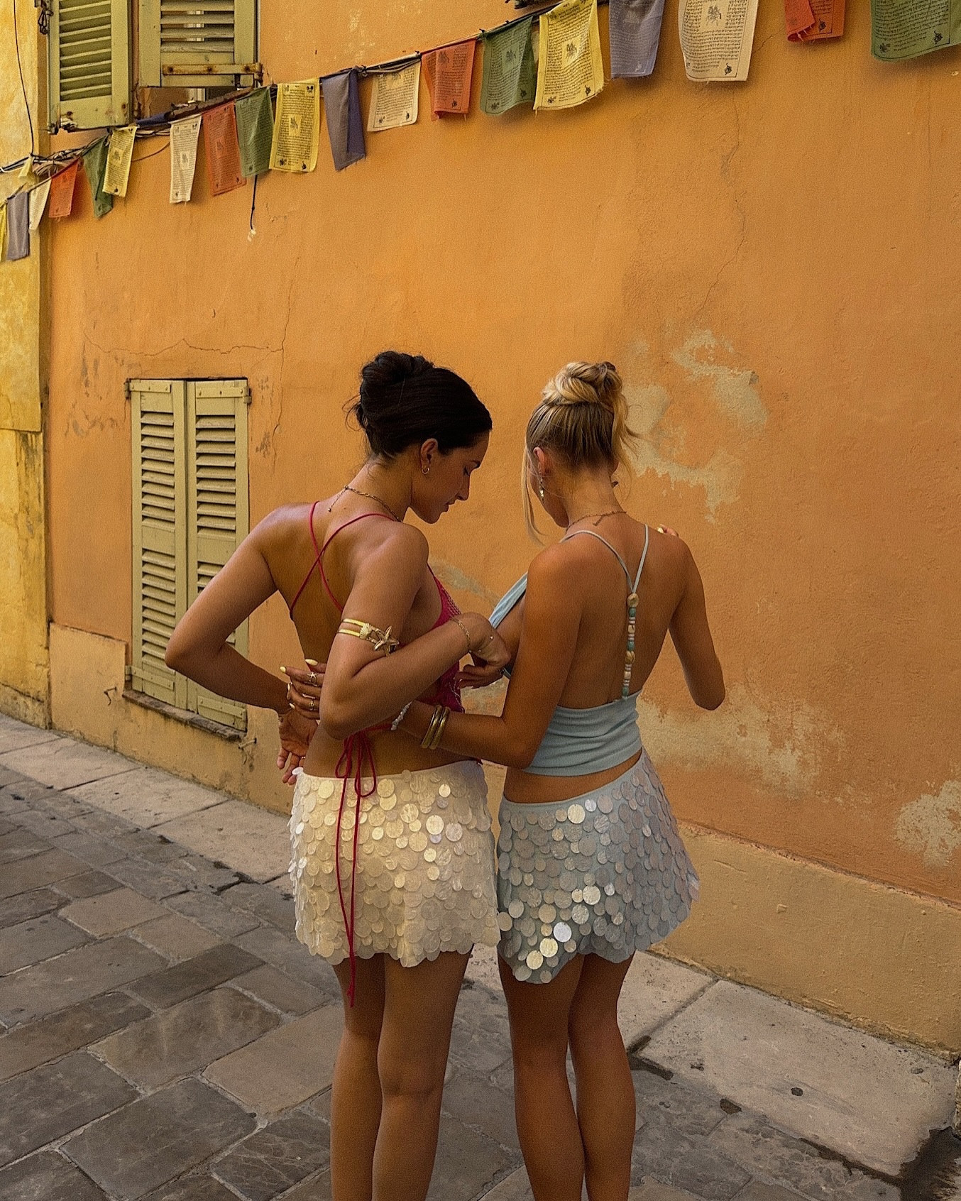 Sequin skirts and Saint-Tropez sunsets 🌺🦋🍑

Outfits linked on our LTKs
