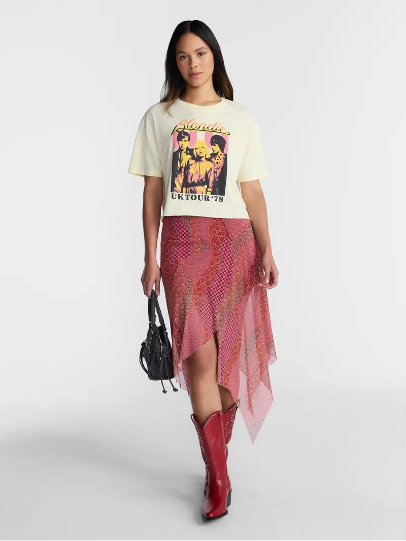 No Boundaries Blondie UK Tour Women's Graphic Boyfriend Tee, Sizes XXS-XXL | Walmart (US)