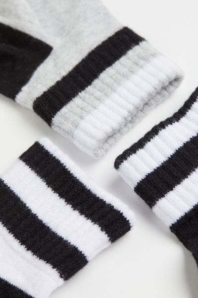 5-pack Sports Socks | H&M (US + CA)