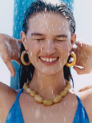 Halskette aus Harz – Senfgelb – Damen – ARKET DE | Arket EU