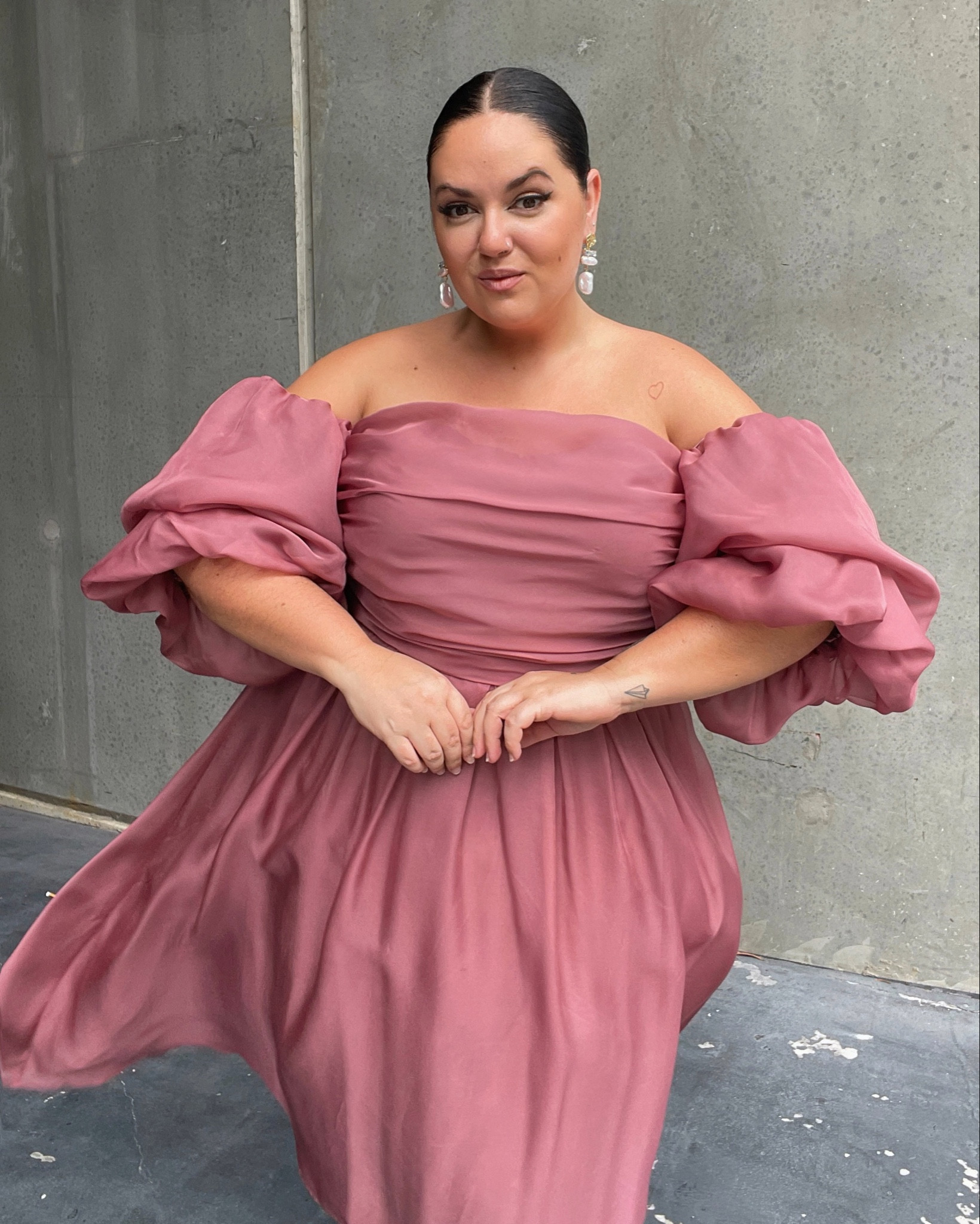 A moment for the dress 💕 part of my pink October outfit series, i’m obsessed with the sleeves on this one! 

#LTKcurves #LTKplussize #LTKmidsize