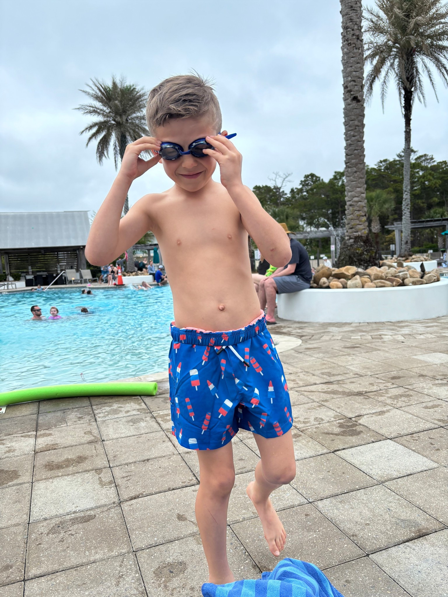 Chubbies dupes, Boys Swim Trunks with Compression Liner Toddler / little boy Stretch Swim Shorts

#LTKTravel #LTKSeasonal #LTKActive