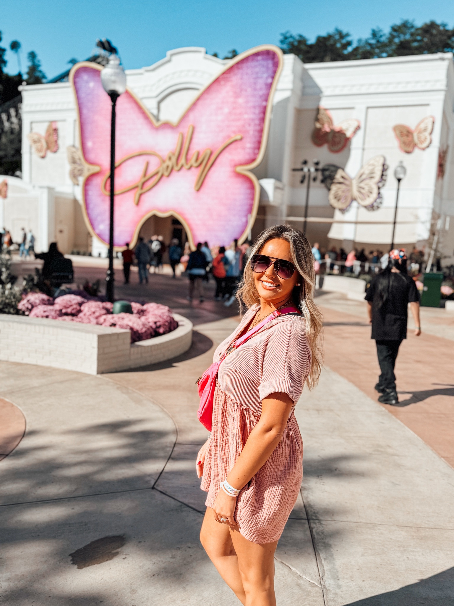Cute Athletic Outfit 💖 for a day at Dollywood 🤍

#LTKSeasonal #LTKStyleTip #LTKFitness