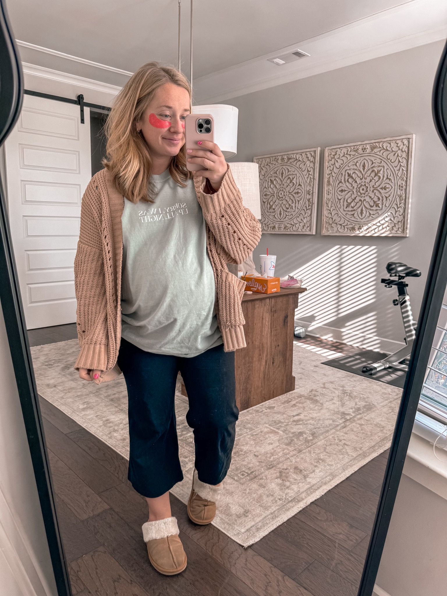 Comfy maternity style - pregnancy style - maternity outfit 

#LTKbump #LTKbaby #LTKsalealert