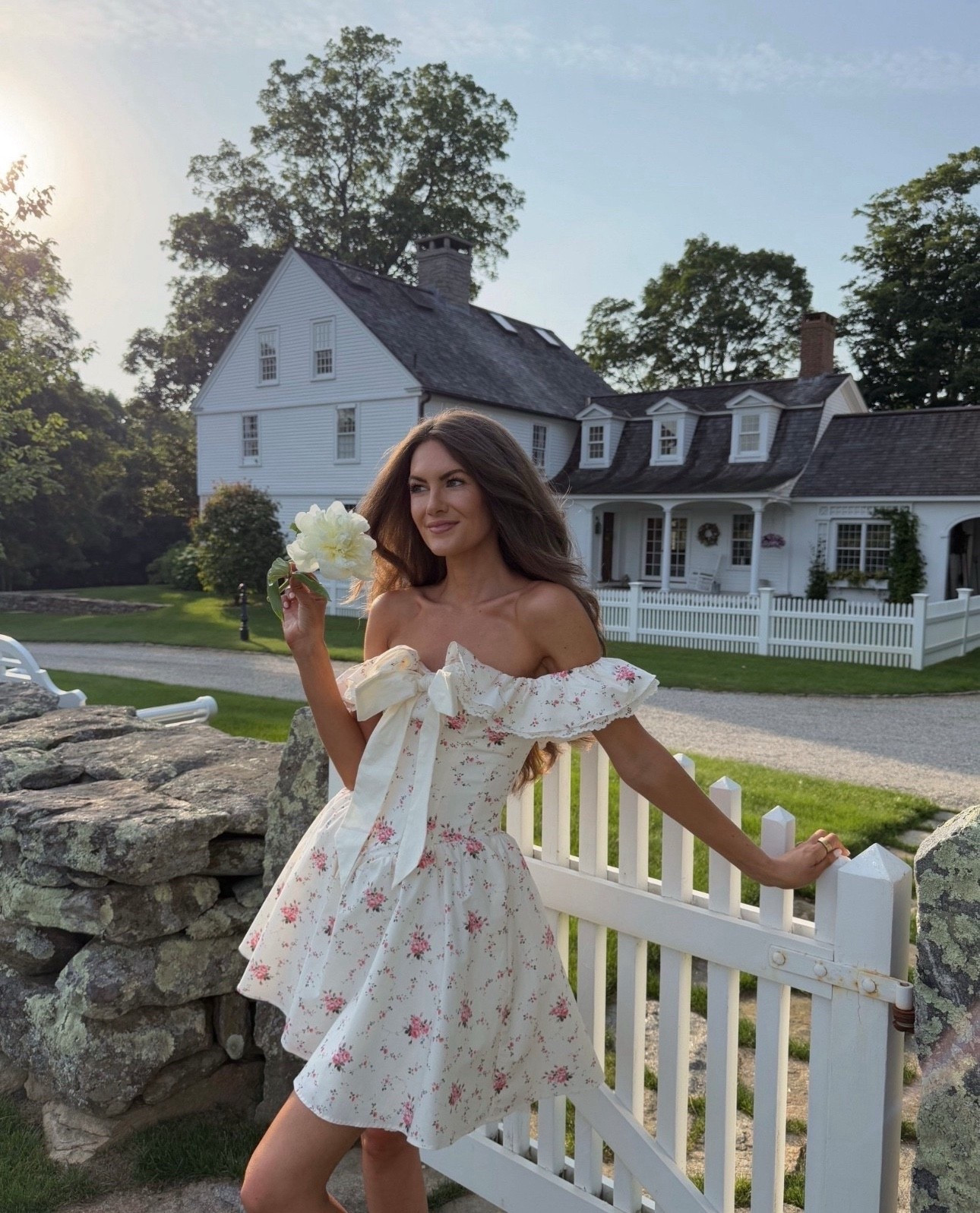 Connecticut garden cottage 🌸

What I’m wearing, house of CB, cottagecore, romantic outfit, floral dress, whimsical dresses, east coast summer 

#LTKPetite #LTKSeasonal #LTKTravel