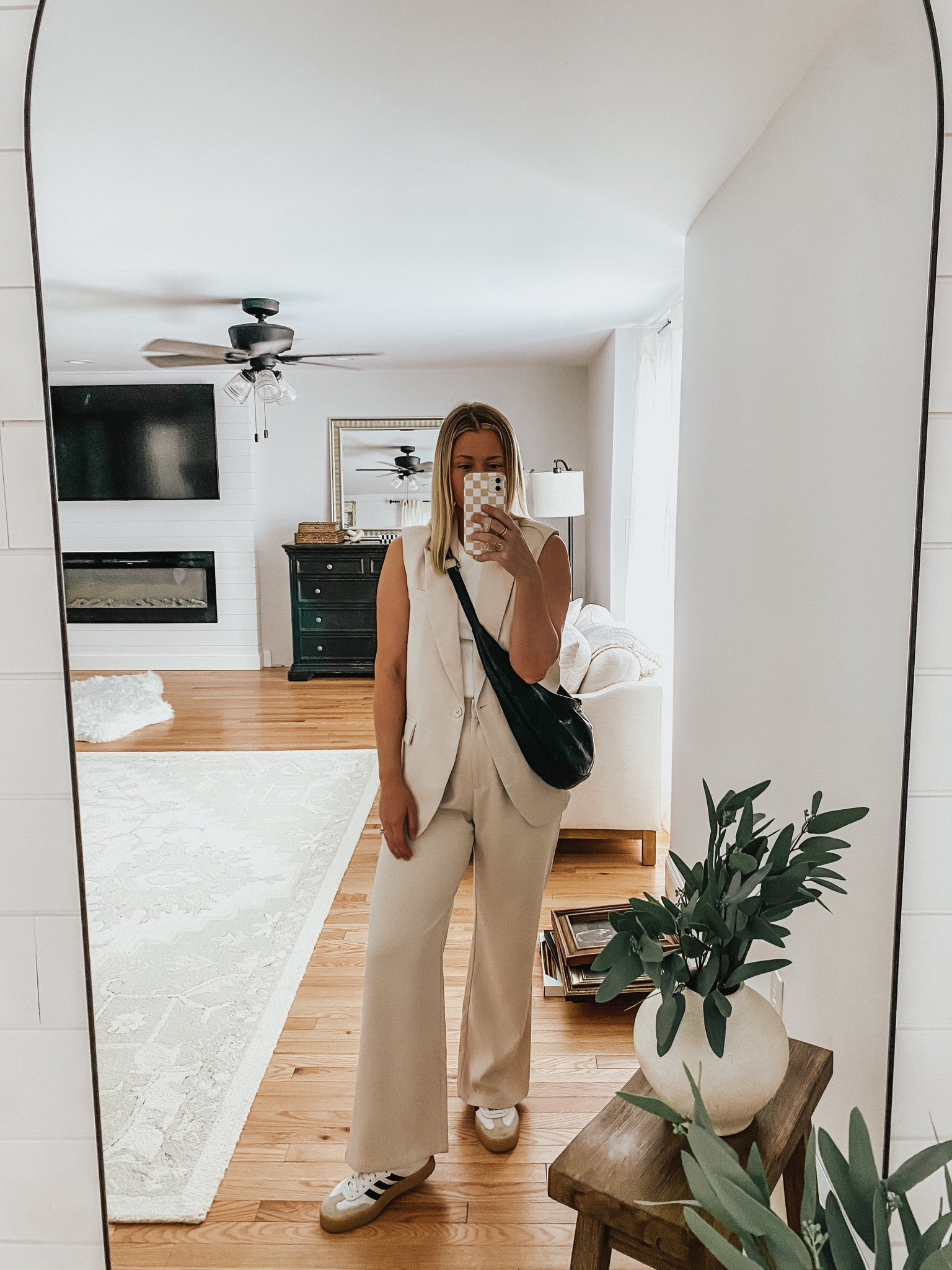 Loving this Amazon set. So light and perfect for spring/summer. Wearing a size small. Comment SHOP for direct link to your inbox. 

#LTKWorkwear #LTKFindsUnder100 #LTKItBag