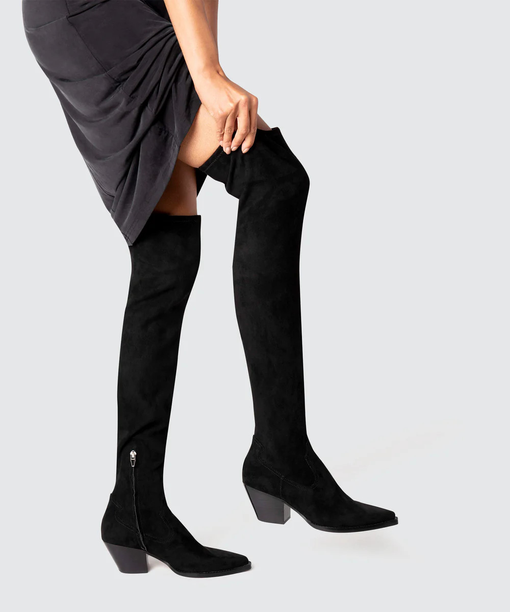 SURI BOOTS IN ONYX | DolceVita.com