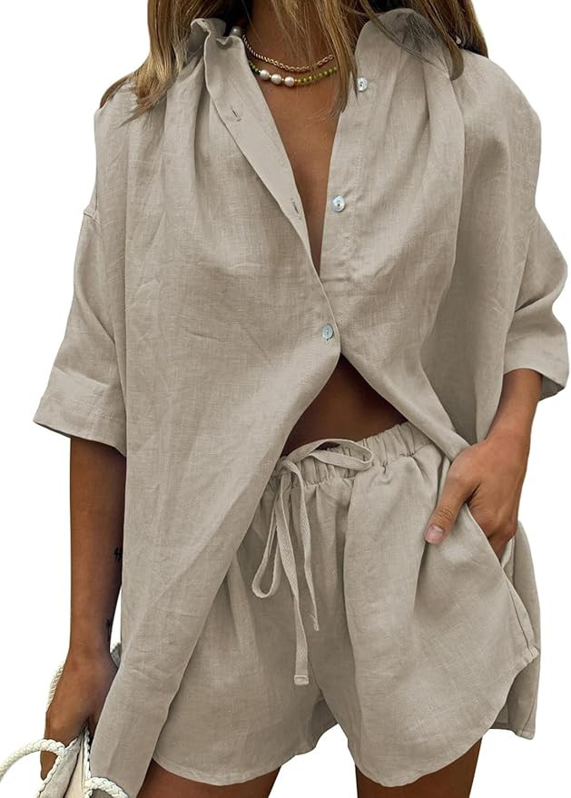 Fixmatti Women 2 Piece Outfit Summer Short Sleeve Top and Shorts Sweatsuit Set | Amazon (US)